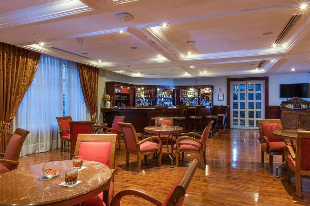 Krystal Urban Guadalajara Hotel Ресторант снимка